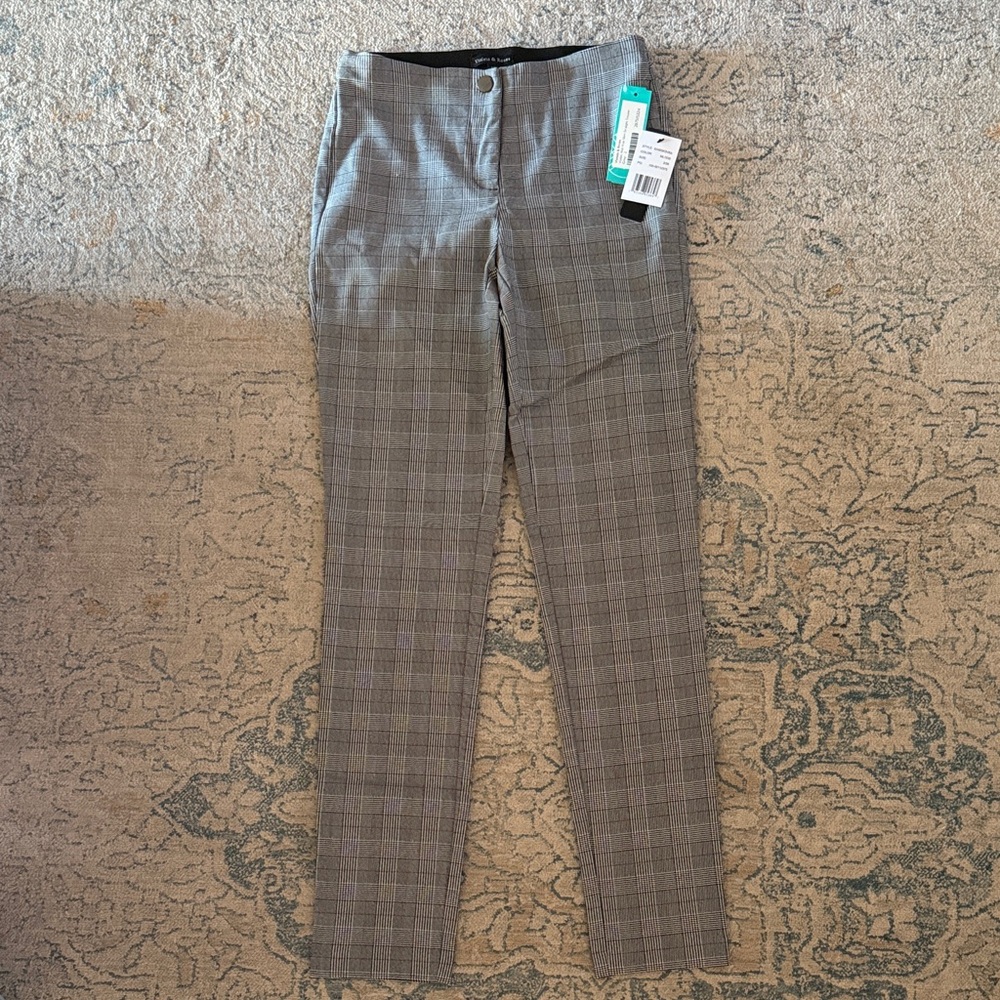 Women's Gray Checkered Straight Leg Pants